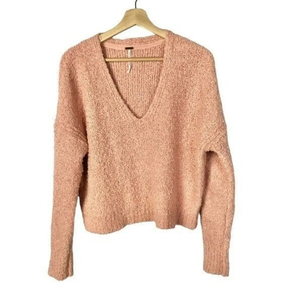 Free People Finders Keepers Light Pink V-Neck Soft Knit Sweater XS - Picture 2 of 4